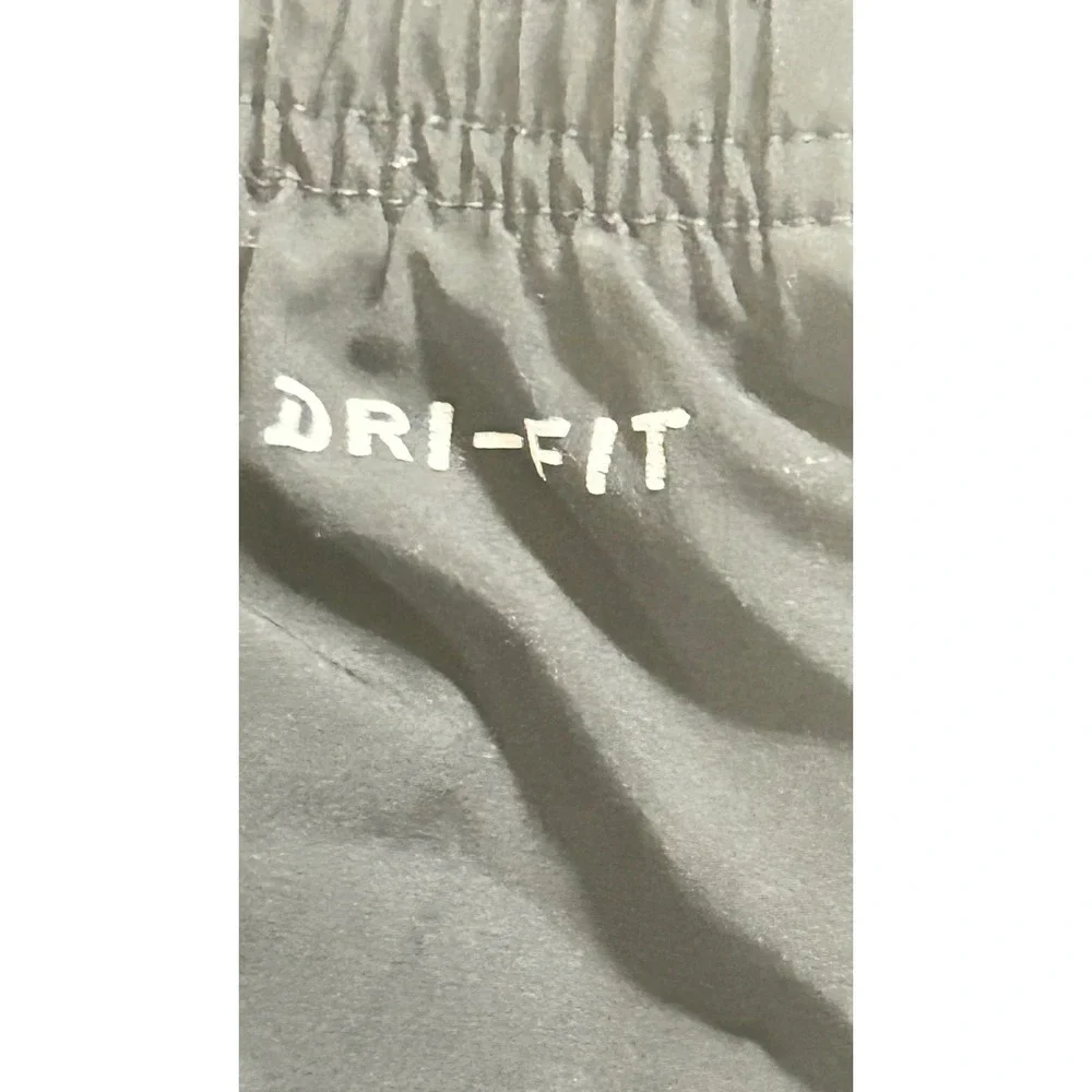 Nike Kids‎ Dri-Fit Black Athletic Shorts Size M